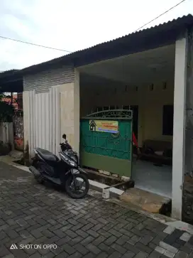 Jual Rumah SHM + furniture