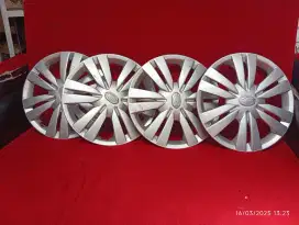 Velg copotan Mobil Datsun