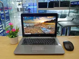 TOUCHSCREEN LAPTOP HP Elitebook 820-G4 Core i5 GEN 7 RAM 8GB SSD 512GB