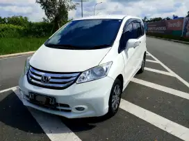 Honda Freed AT PSD 2015 Matic Low KM