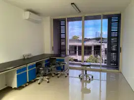 TERMURAH LUAS SOHO 3 LANTAI SIAP HUNI DEKAT PAKUWON MALL TOL WIYUNG