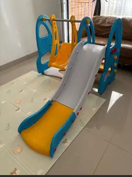 Labeille Otto Slide Swing Perosotan Ayunan