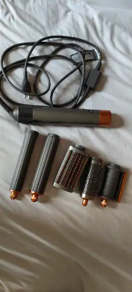 Hairdryer Dyson 5in 1