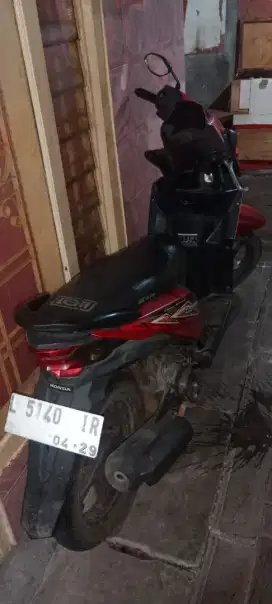 Jual honda beat 2014