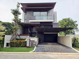 Rumah di Citraland Crystal Golf