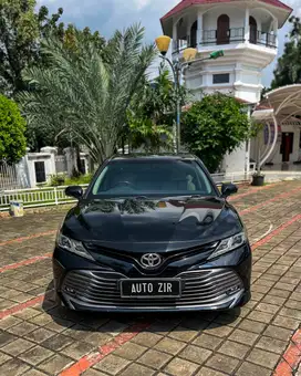 Toyota Camry 2.5V 2019