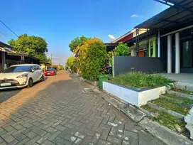 Disewakan Rumah 1LT/2KM Tamansari Majapahit