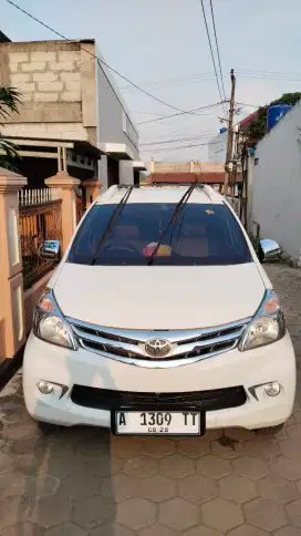 All new avanza G mt 2013 istimewa km low