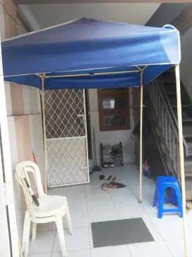 Tenda Jualan warna Biru uk. 1,5m x 1,5m