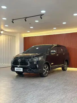 Toyota Innova Venturer 2.4 2022