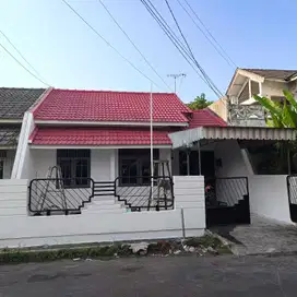 RUMAH BARU RENOV NGINDEN INTAN DKT MANYAR KLAMPIS MERR GM NGAGEL UNTAG