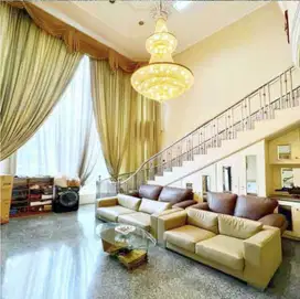 JUAL RUMAH PIK1 HITUNG TANAH Phinisi Uk18x27 Bangunan 2 Lt