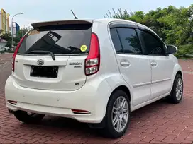 Daihatsu sirion RS matic deluxe tipe paling mewah 2012 putih favorit