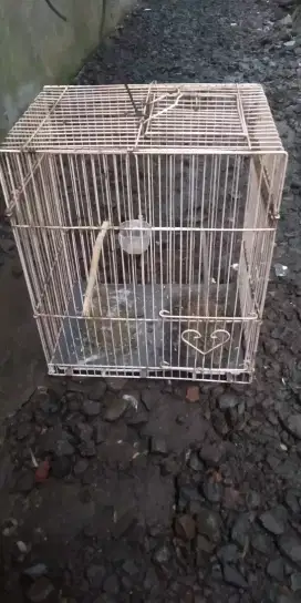 Kandang burung kecil