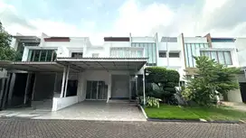 Rumah Cluster Zebrina 2lt 217m 10x22 4KT JGC Jakarta Garden City