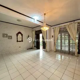 DIJUAL VILLA KOMPLEK TAMAN SETIA BUDI INDAH I (Ramlan)