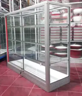 Di jual Etalase Kaca 1,5Mx1M Serbaguna