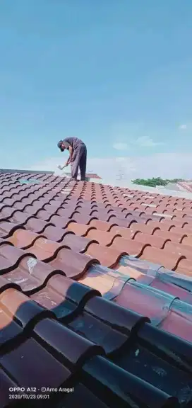 Perbaikan atap bocor genteng bocor dak rembes talang bocor dll