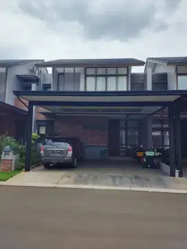 Rumah Mewah Suvarna Sutera Dakota, 3+1 Kamar, Semi-Furnished, 2,5M!