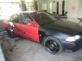 Honda Civic genio.