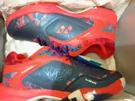 Sepatu Badminton Yonex