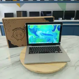 Laptop Macbook pro 3jutaan Kamera jernih Prosesor intel i5Gen3 RAM 8GB