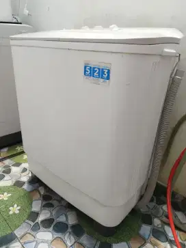 Mesin Cuci 2 tabung