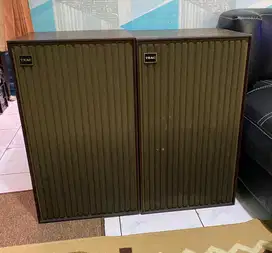 Speaker Teac LS-380 keluaran tahun lama.
