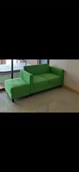 Sofa hijau bekas