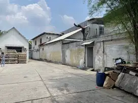 Gudang Komersial Dibawah NJOP Hitung Tanah Letjend Suprapto Raya
