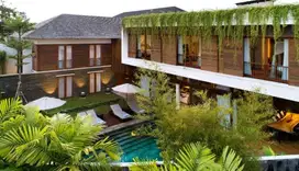 For Sale luxury Modern Minimalist Villa with Balinese design located