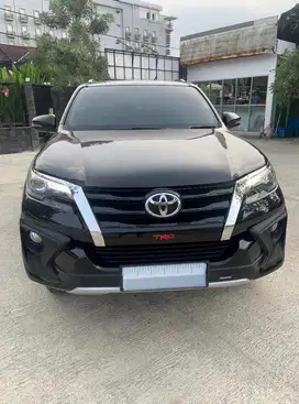 Toyota Fortuner 2.4 TRD AT 2018 Kondisi Istimewa