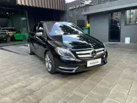 Mercedes B200 Sport NIK 2014