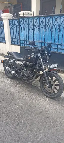 Benelli motobi 200 evo like new km 200