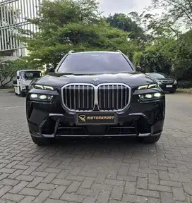 (DP: 0+ Cashback 200JT) BMW X7 2023 Xdrive 40i M Sport low km