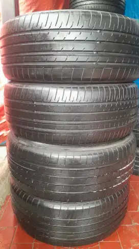 Ban copotan alphard Yokohama bluerth RV 235/50 R85% 2021..4pcs