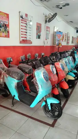 Sepeda Listrik Uwinfly M60