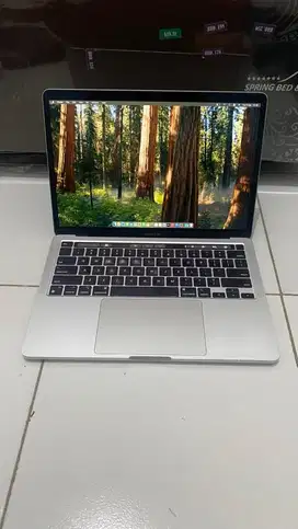 MACBOOK PRO M1 2020 16/256
