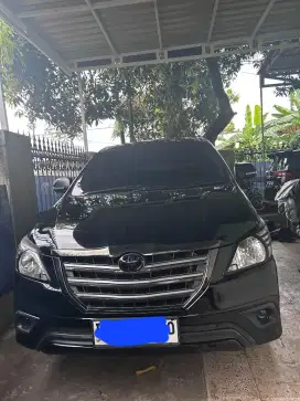 Innova G 2.0 Matic 2014, Low Km