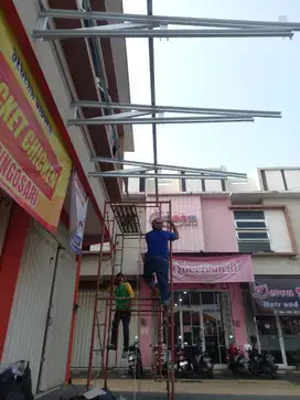 Pasang Kanopi Gantung Galvalum Berkualitas & Kokoh! Bebaskan Ruang Baw