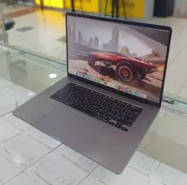 MacBook Pro 15inch dual VGA i7 2019 touch Bar
