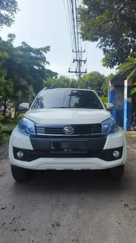 Terios 2017 tipe R (tipe tertinggi)