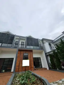 Rumah LT 120 Strategis 7 Menit ke Pintu Tol Brigif 1 Siap Huni J-32387
