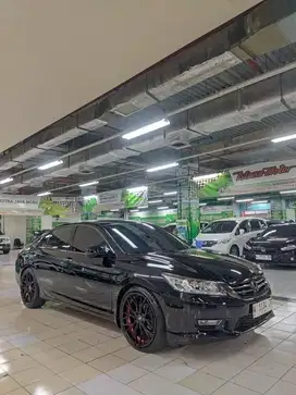 Accord VTiL 2.4 matic 2014 [] DP 17 juta