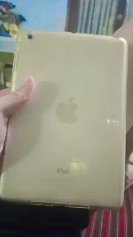 Tablet iPad mini 2