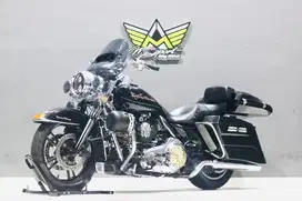 Harley davidson Road King FP street glide fatboy road glide CVO