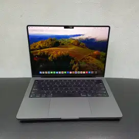 Macbook Pro 14-inch 2021 Chip M1 Pro RAM 16GB SSD 512GB ( Second )