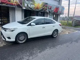 Dijual mobil vios tahun 2016