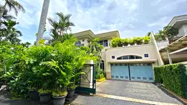 Rumah Mewah Dalam Cluster di Jl Raya Ragunan