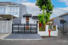 Rumah Luas 15 Mnt ke The Breeze BSD City Siap Huni Baru Renov J-27268